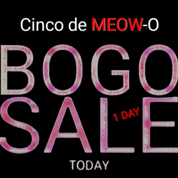 BOGO Soft Faux Suede Cinnamon Rust Brown Hot Pants Ultrasuede Spring Shorts S M - Picture 2 of 11